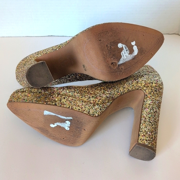 JESSICA SIMPSON Glynis-P Block Heel Sequin Pumps - Picture 5 of 10